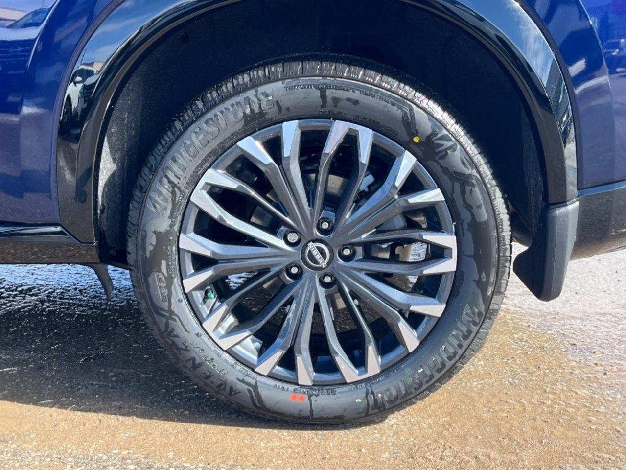 2026 Nissan Rogue AWD Platinum Photo