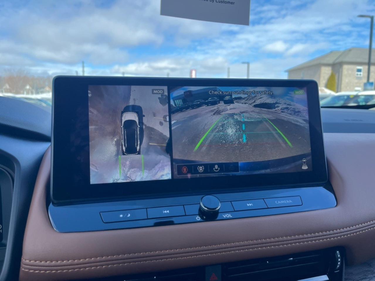 2026 Nissan Rogue AWD Platinum Photo