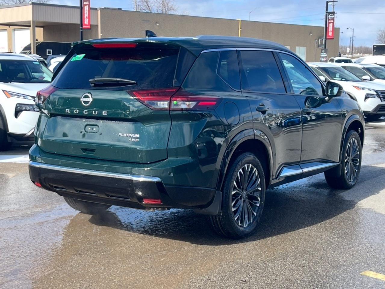 2026 Nissan Rogue AWD Platinum Photo