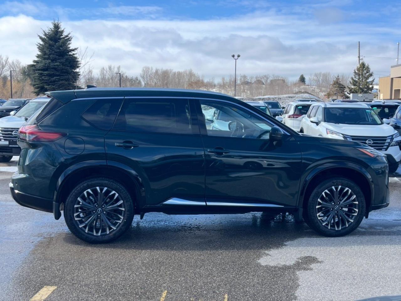 2026 Nissan Rogue AWD Platinum Photo