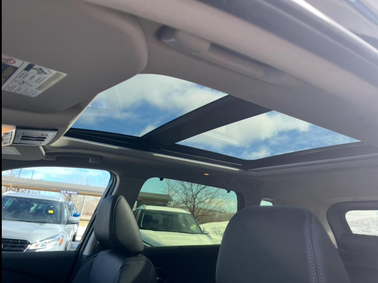 2026 Nissan Rogue AWD Platinum Photo