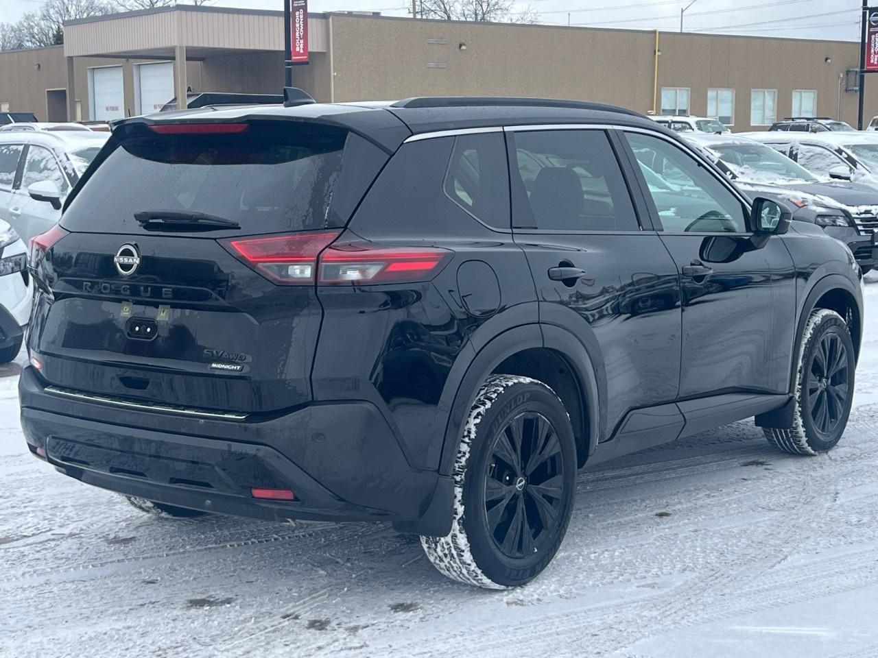 2023 Nissan Rogue Midnight Edition Photo