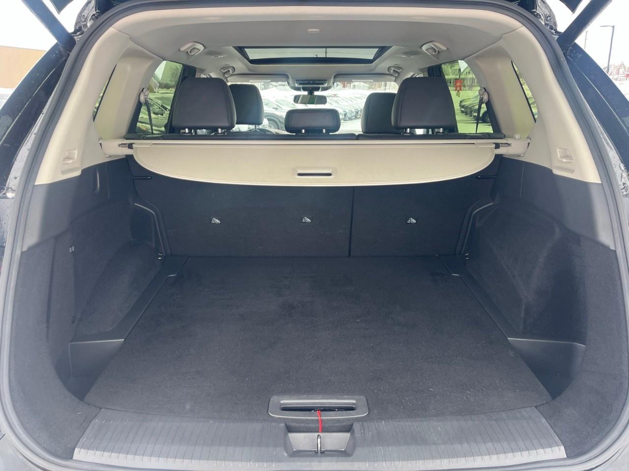 2023 Nissan Rogue Midnight Edition Photo