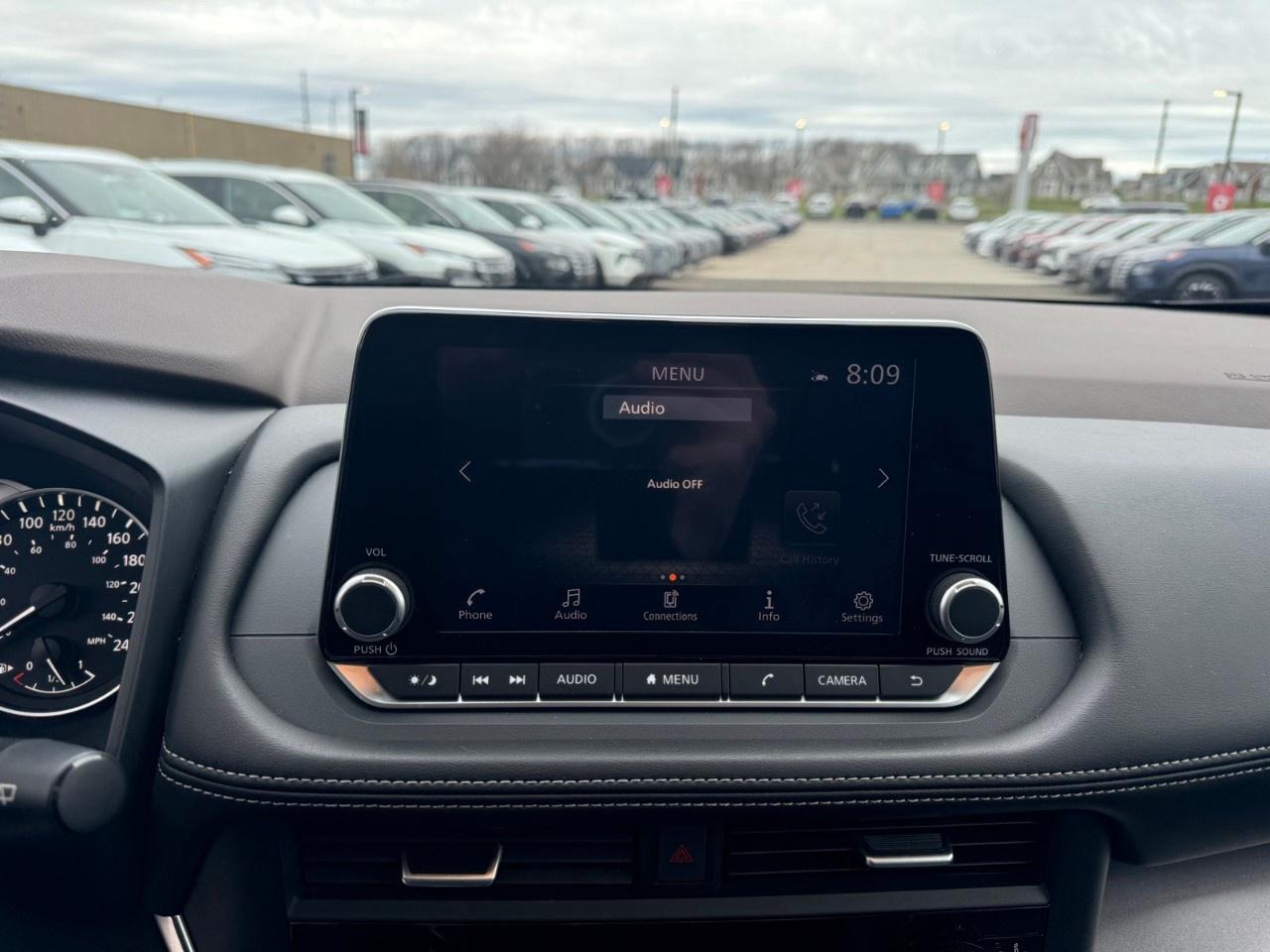 2023 Nissan Rogue Midnight Edition Photo