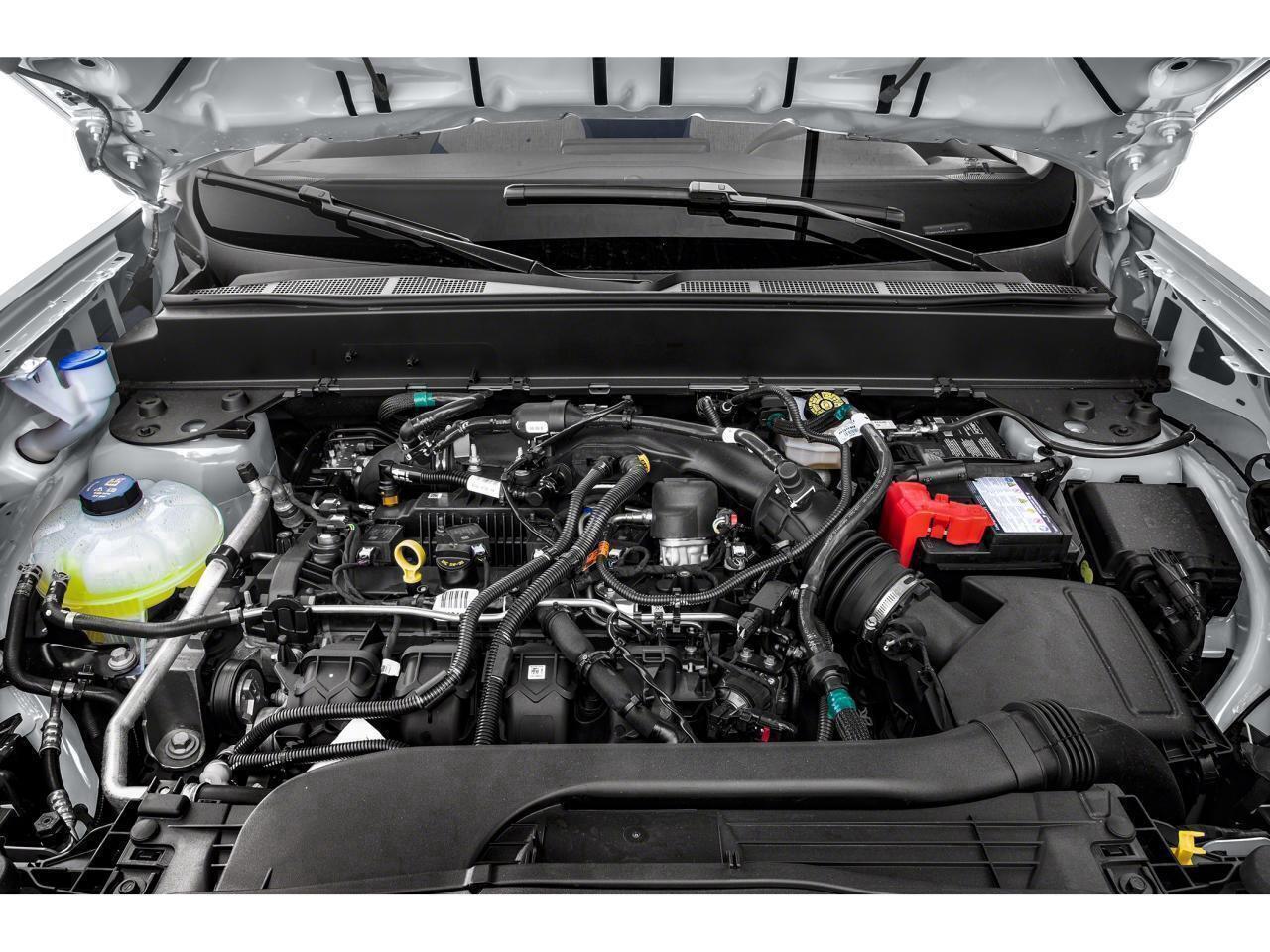 2022 Ford Maverick XLT AWD SuperCrew Photo