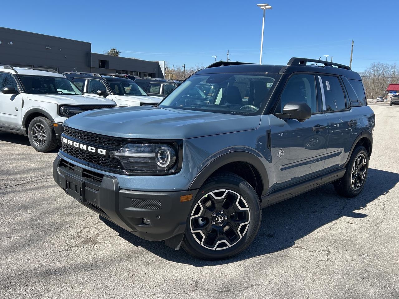 2026 Ford Bronco Sport OUTER BANKS 4x4 300A Photo