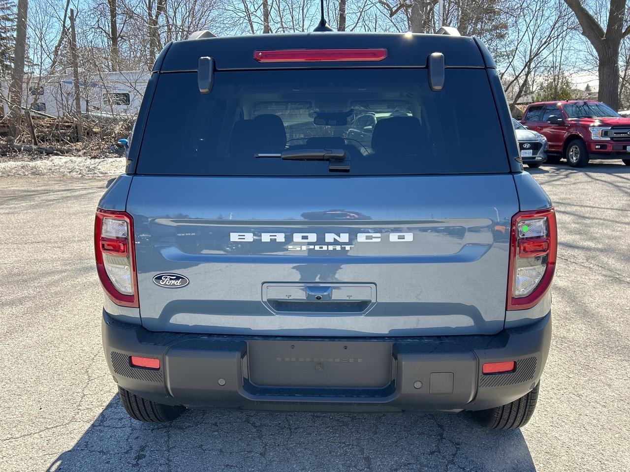 2026 Ford Bronco Sport OUTER BANKS 4x4 300A Photo3