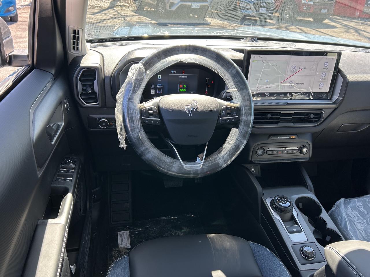 2026 Ford Bronco Sport OUTER BANKS 4x4 300A Photo