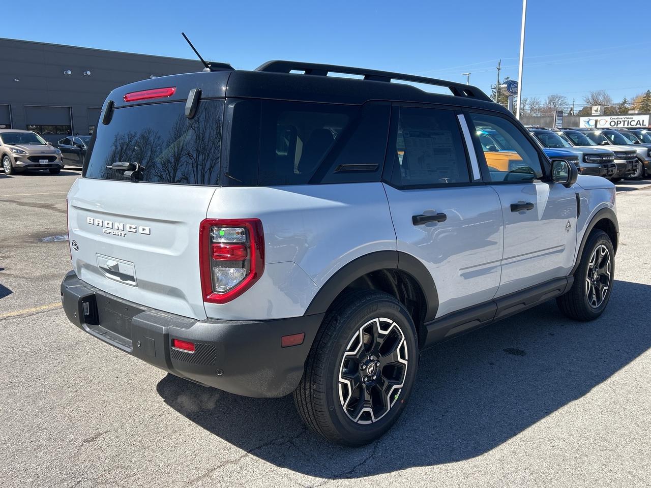 2026 Ford Bronco Sport OUTER BANKS 4x4 300A Photo4