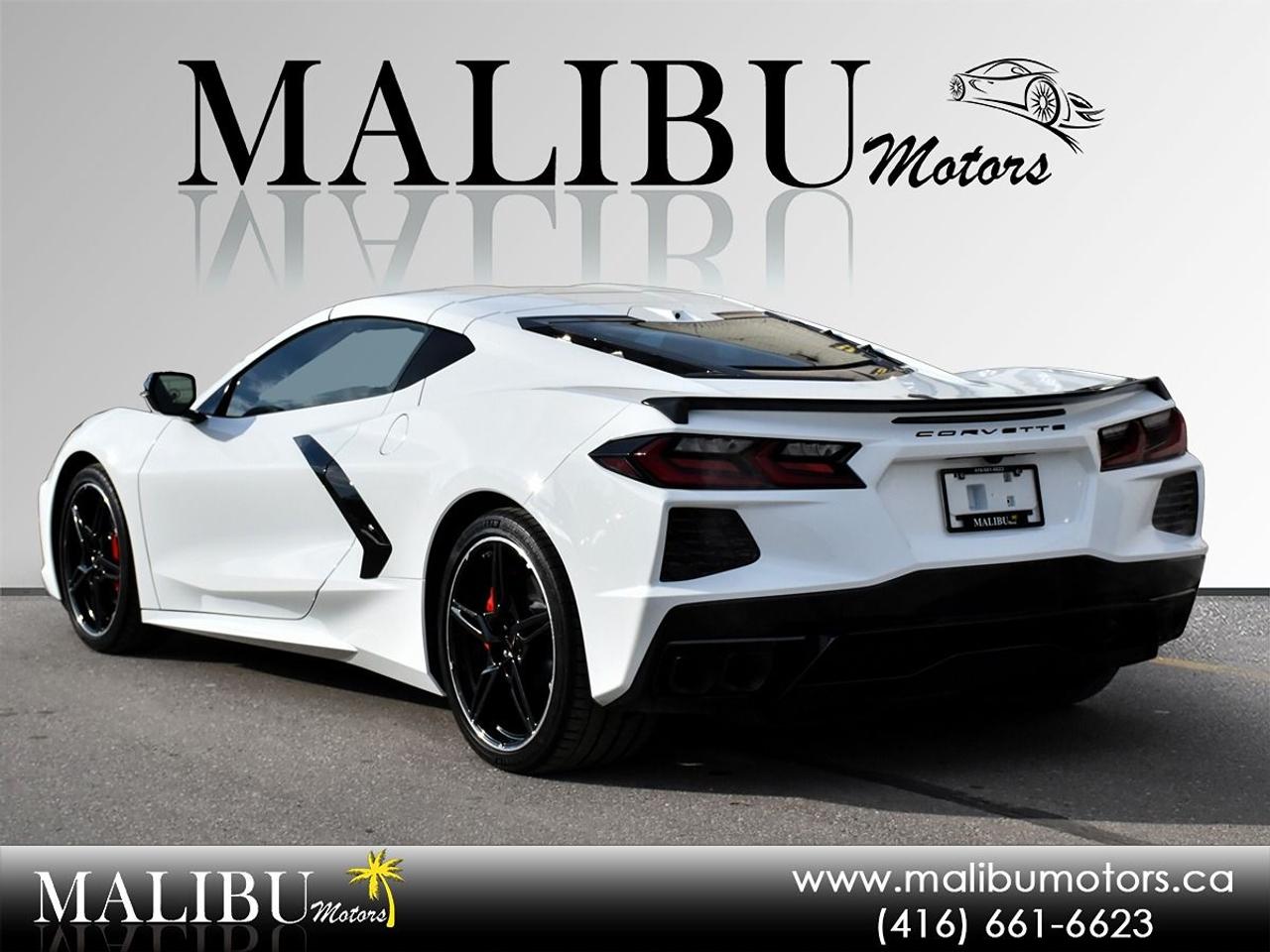 2024 Chevrolet Corvette 2LT Photo2