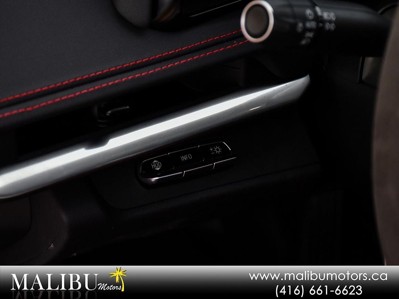 2024 Chevrolet Corvette 2LT Photo