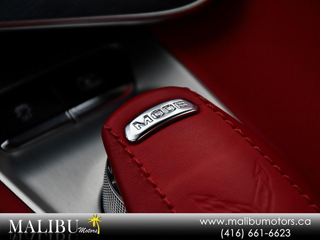 2024 Chevrolet Corvette 2LT Photo