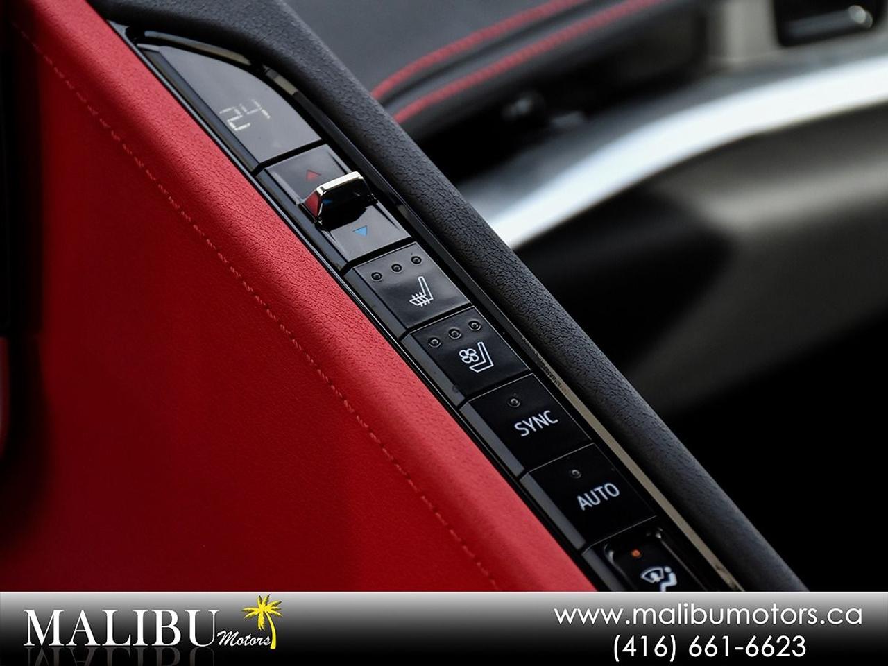 2024 Chevrolet Corvette 2LT Photo