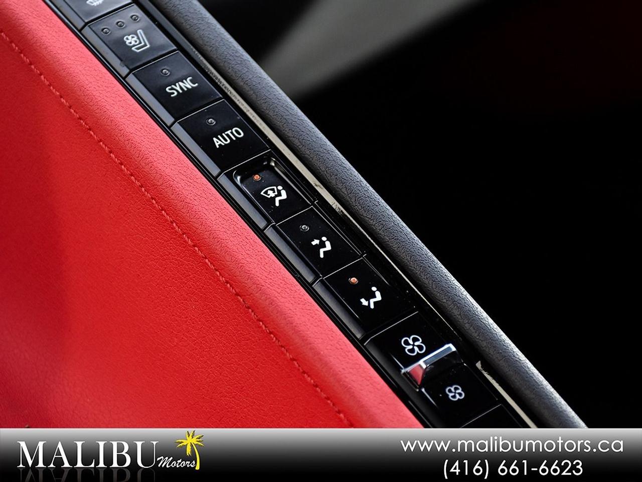 2024 Chevrolet Corvette 2LT Photo