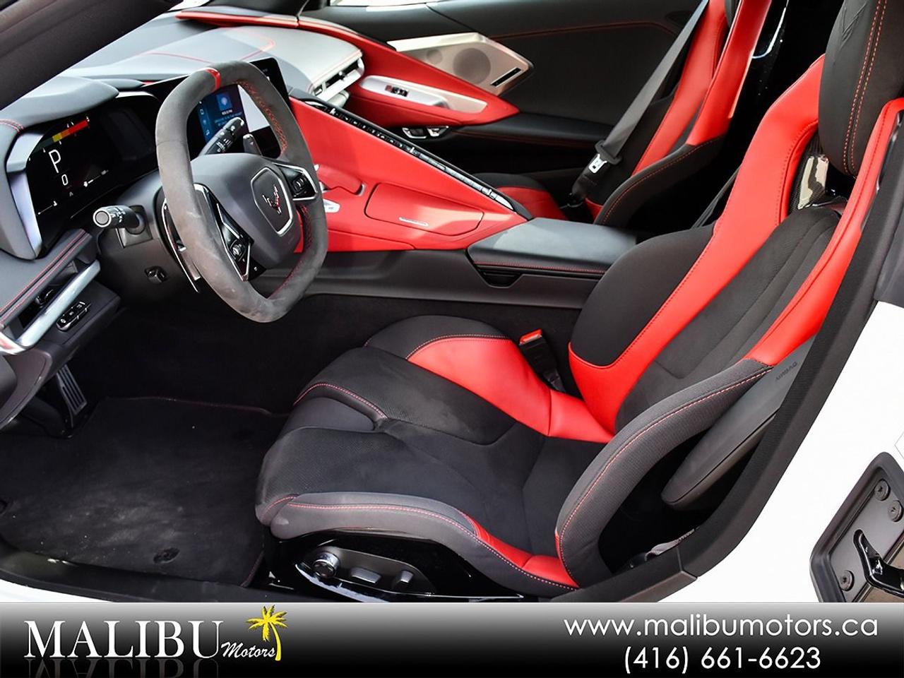 2024 Chevrolet Corvette 2LT Photo