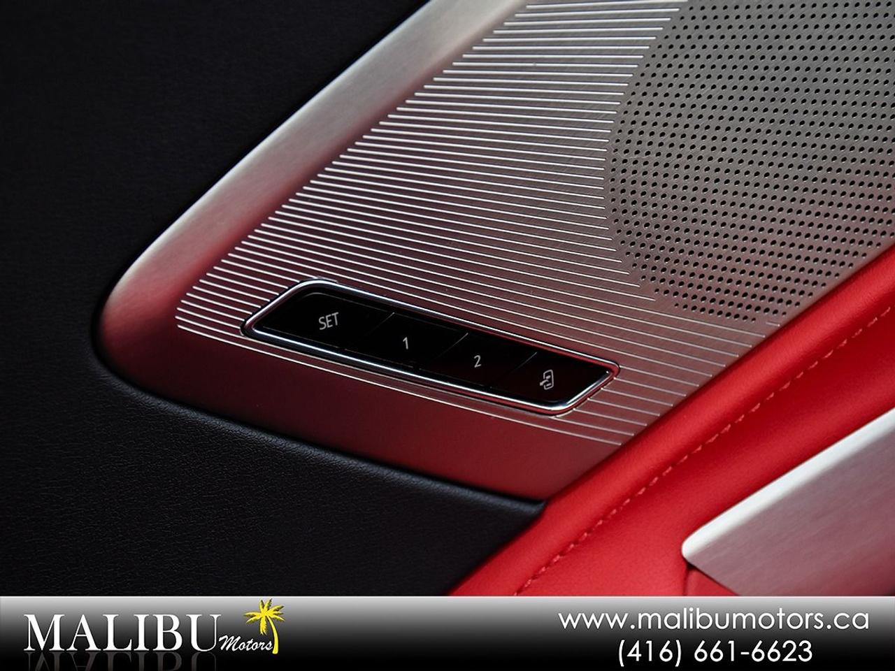 2024 Chevrolet Corvette 2LT Photo