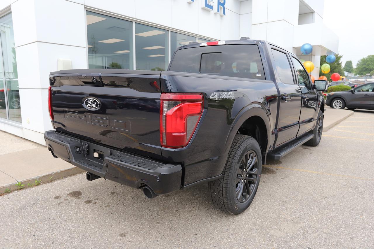 2026 Ford F-150 XLT 4WD SuperCrew 5.5' Box Photo3