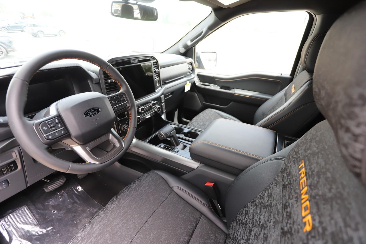 2026 Ford F-150 Tremor 4WD SuperCrew 5.5' Box Photo