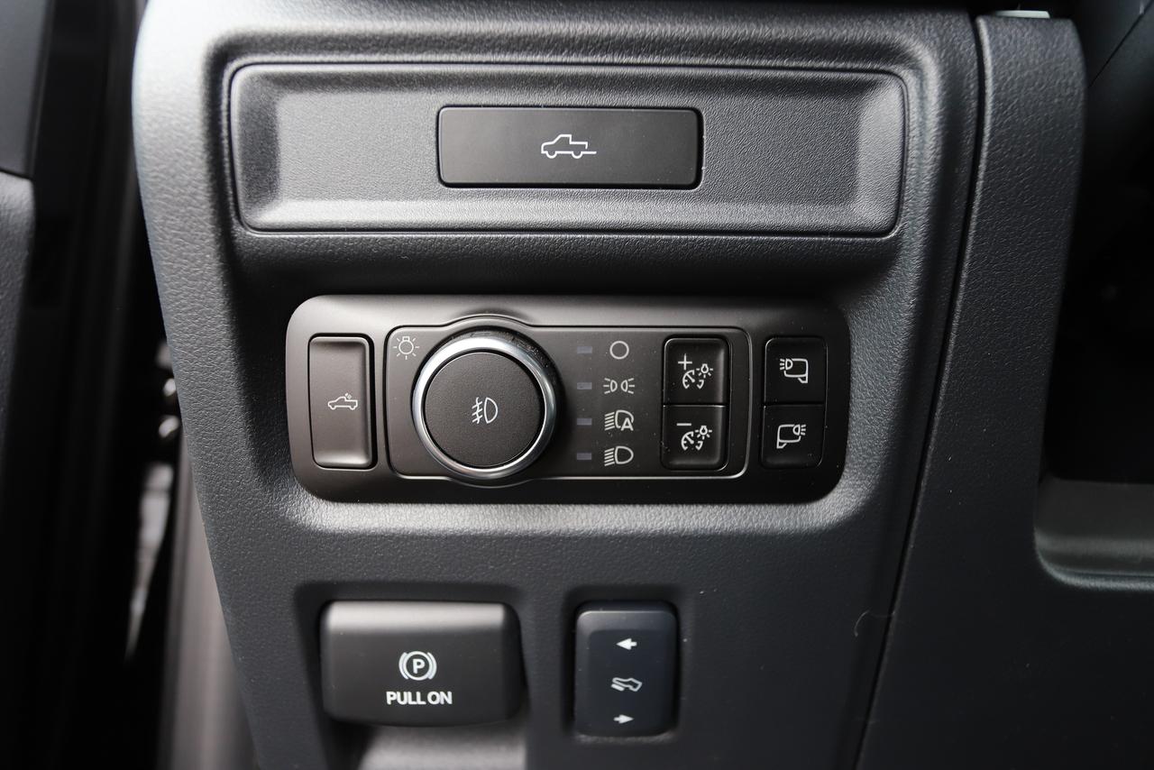 2026 Ford F-150 Tremor 4WD SuperCrew 5.5' Box Photo