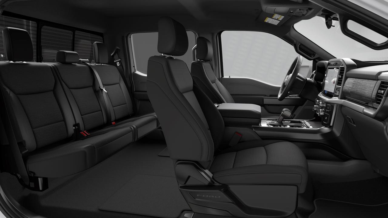 2026 Ford F-150 XLT 4WD SuperCrew 5.5' Box Photo