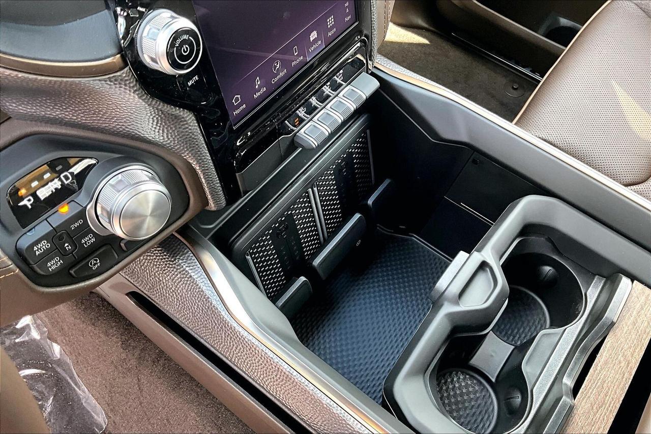 2026 RAM 1500 LONGHORN | Premium Leather | Pano Roof | 540HP Photo