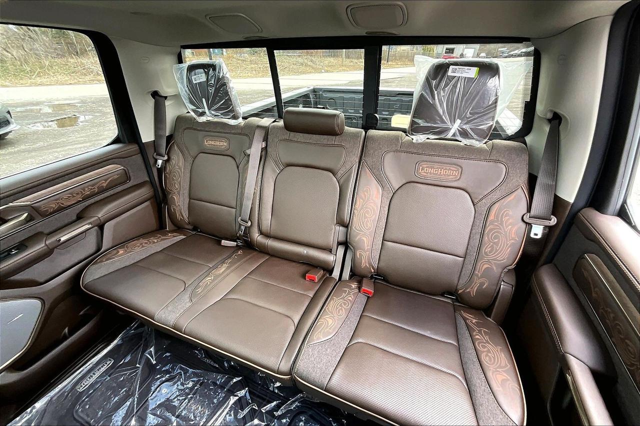2026 RAM 1500 LONGHORN | Premium Leather | Pano Roof | 540HP Photo