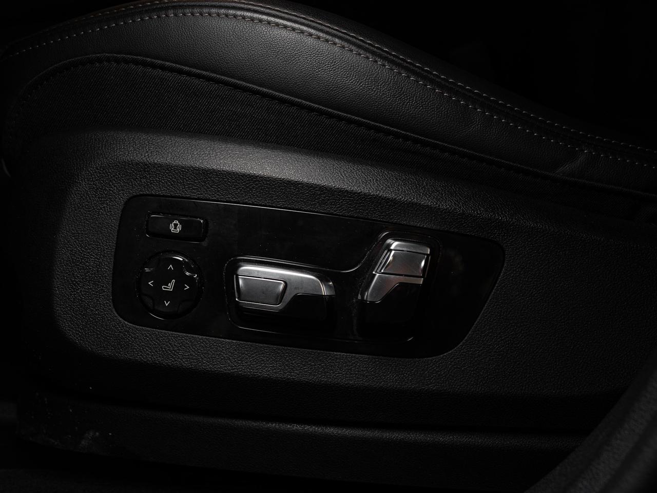 2025 BMW X6 XDRIVE40I | M-SPORT PRO | PREMIUM ENHANCED | 22 IN Photo