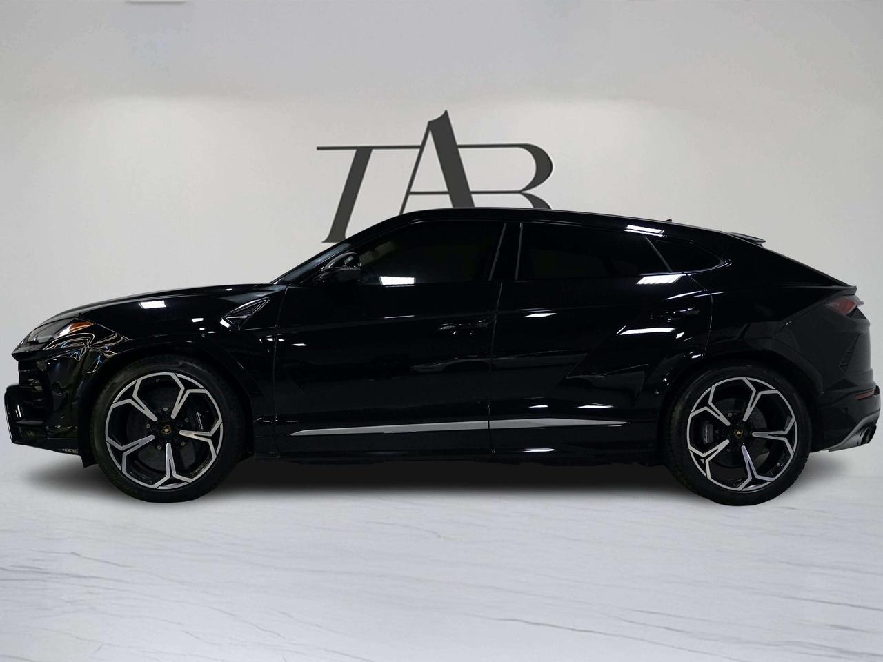 2020 Lamborghini Urus PANO | B&O | 22 IN Photo