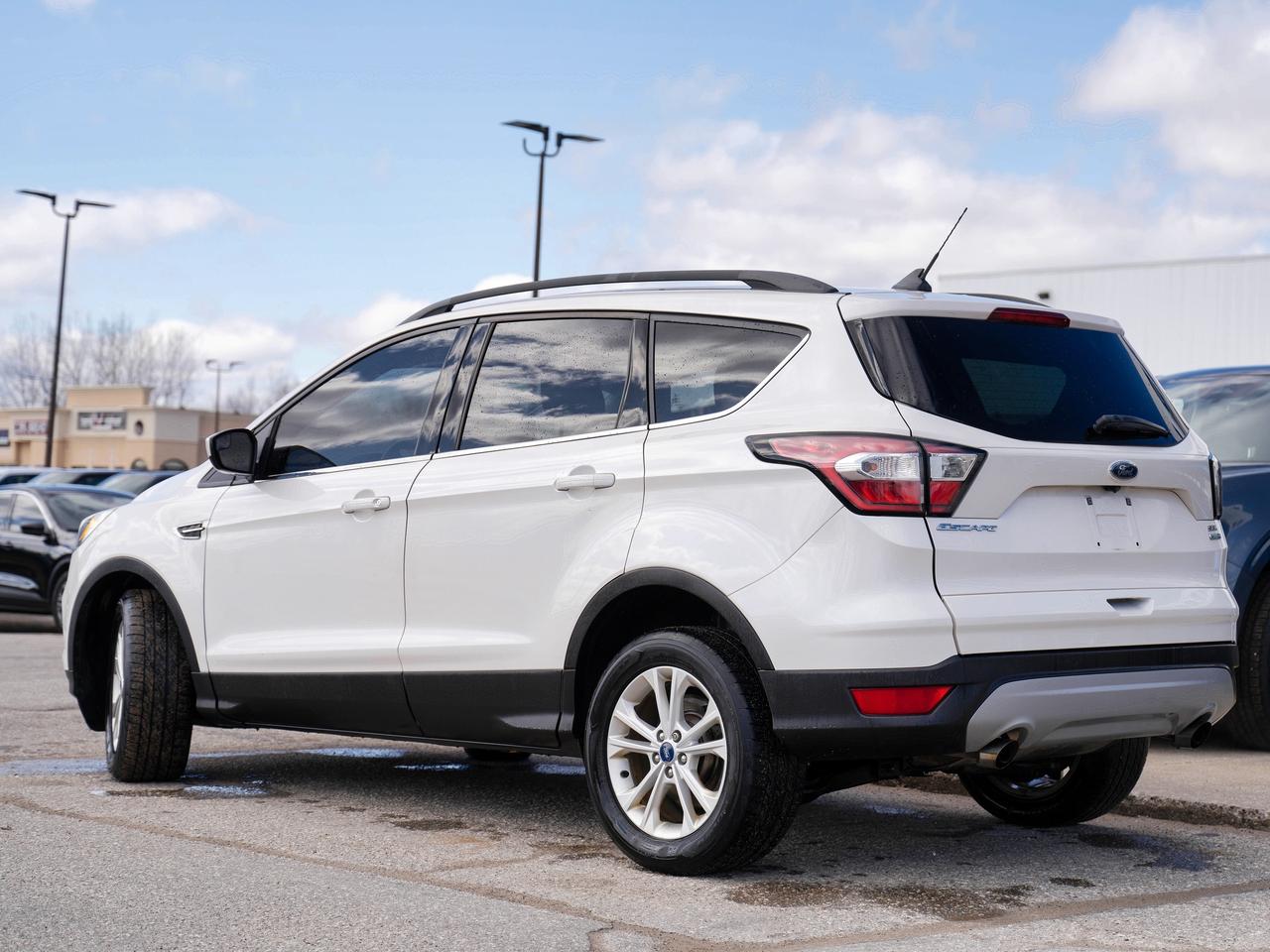 2018 Ford Escape SEL | LEATHER | PANO ROOF | AWD SOLD AS IS!!!! Photo