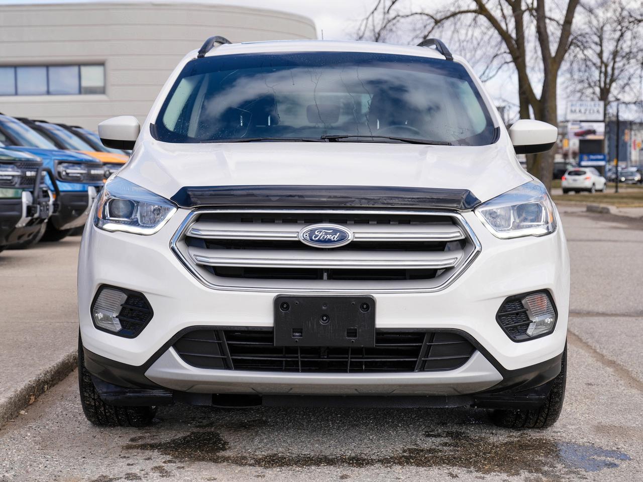 2018 Ford Escape SEL | LEATHER | PANO ROOF | AWD SOLD AS IS!!!! Photo