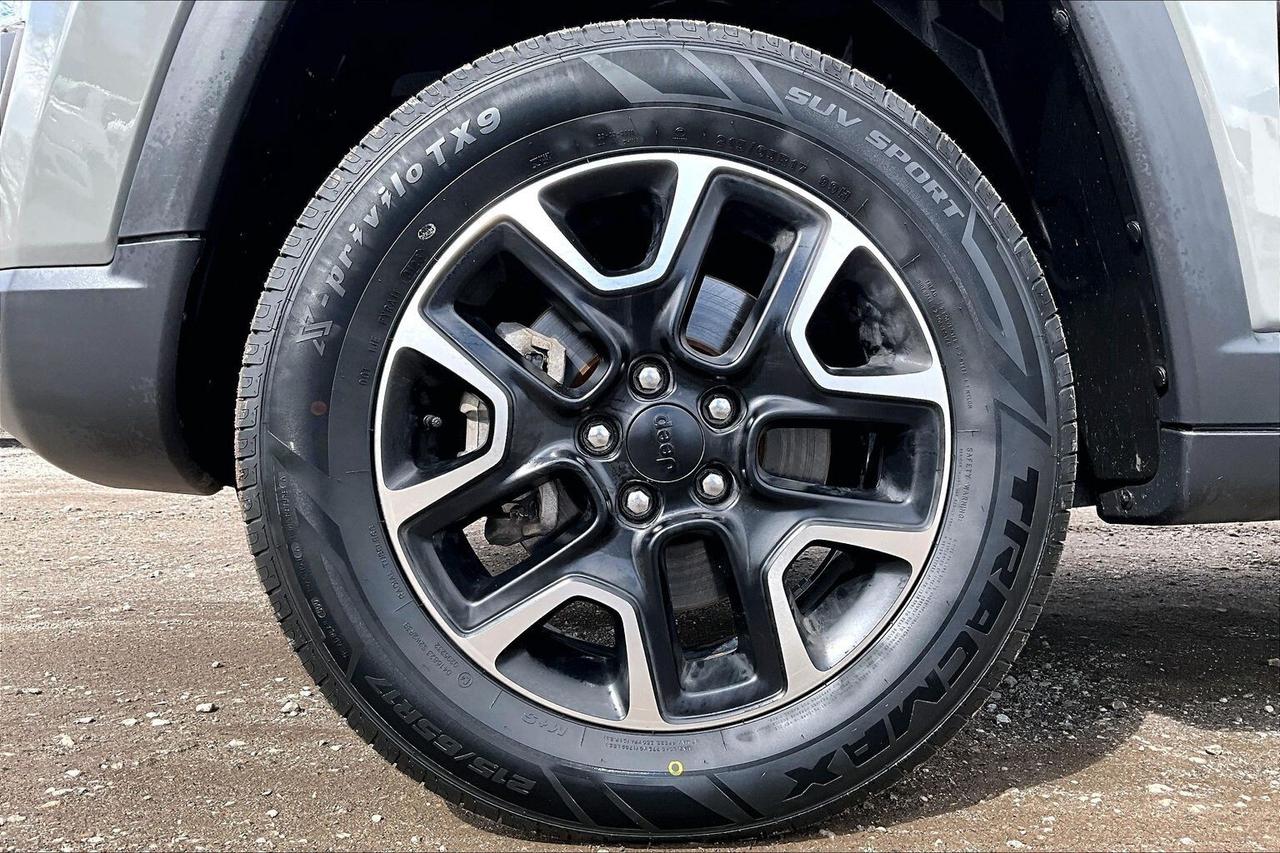 2021 Jeep Compass Trailhawk Elite | Panoroof | Alpine | TowPkg | 4X4 Photo