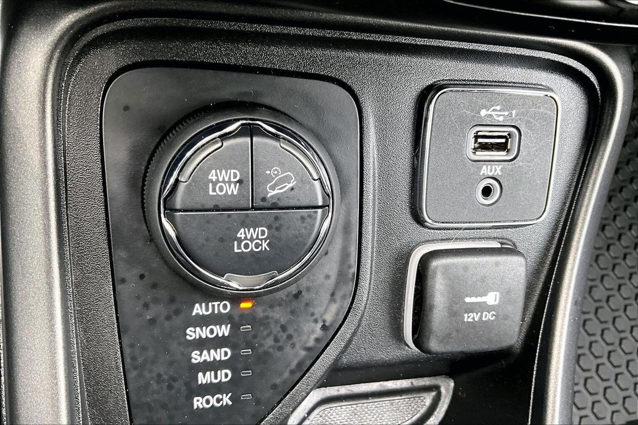 2021 Jeep Compass Trailhawk Elite | Panoroof | Alpine | TowPkg | 4X4 Photo