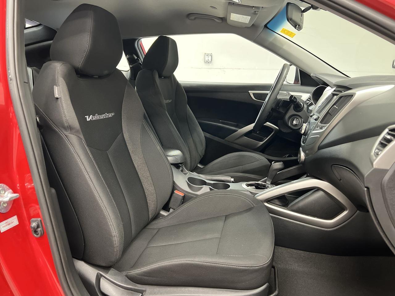 2016 Hyundai Veloster AUTO | ONLY 72,000KMS! | BLUETOOTH | A/C | CRUISE Photo