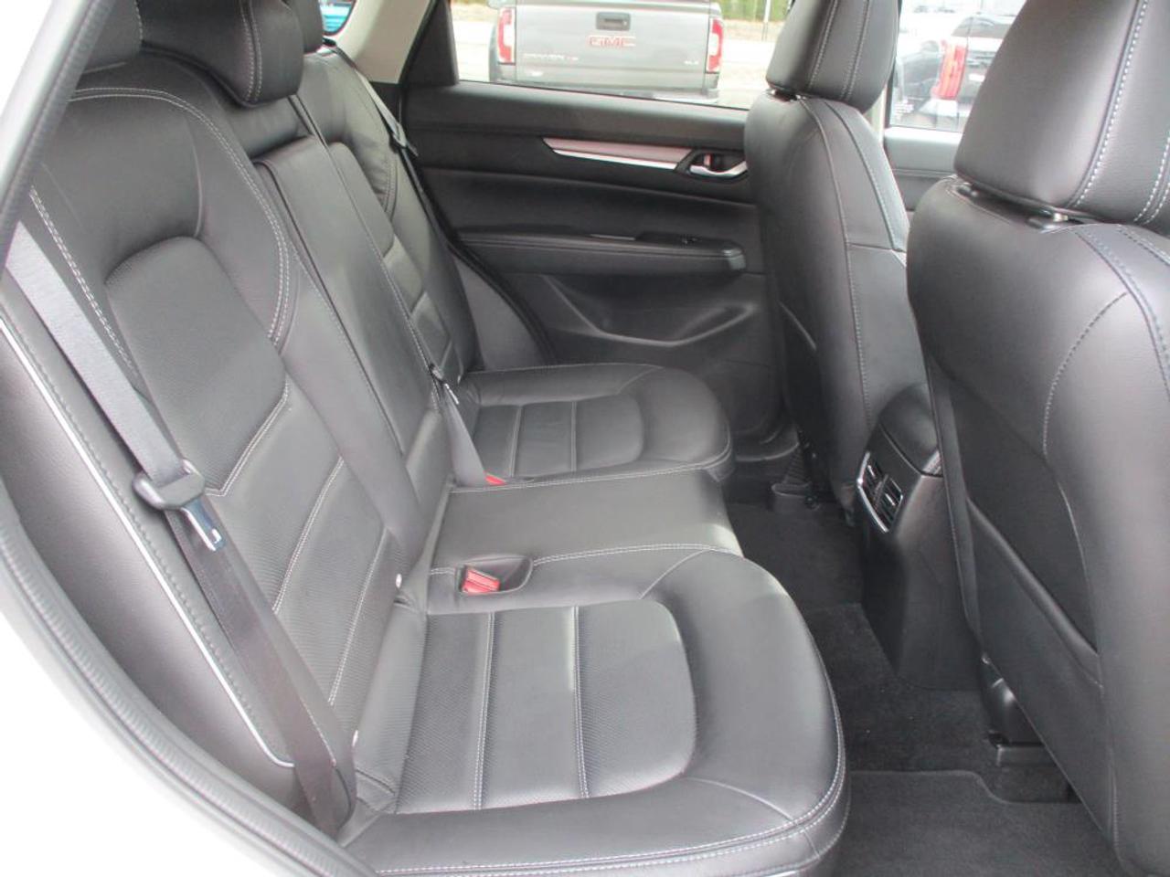 2025 Mazda CX-5 GT Photo