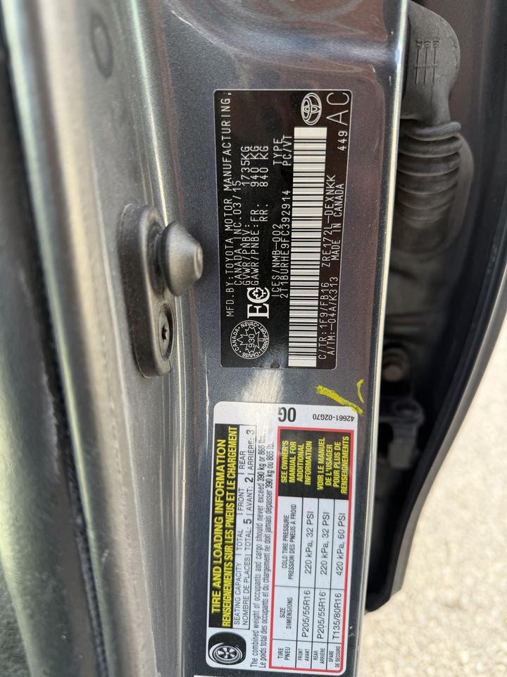 2015 Toyota Corolla LE Photo