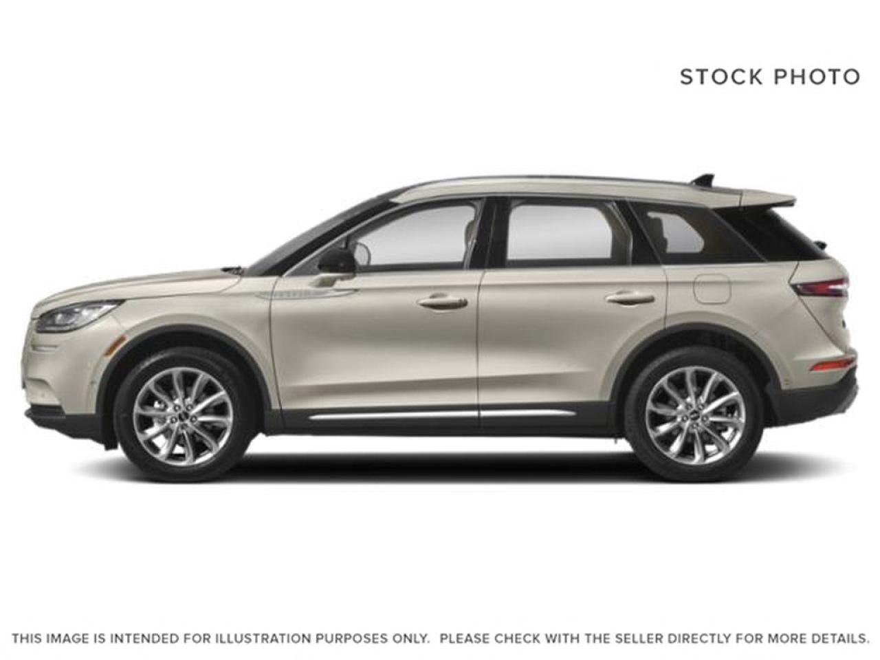 2022 Lincoln Corsair Reserve Photo1