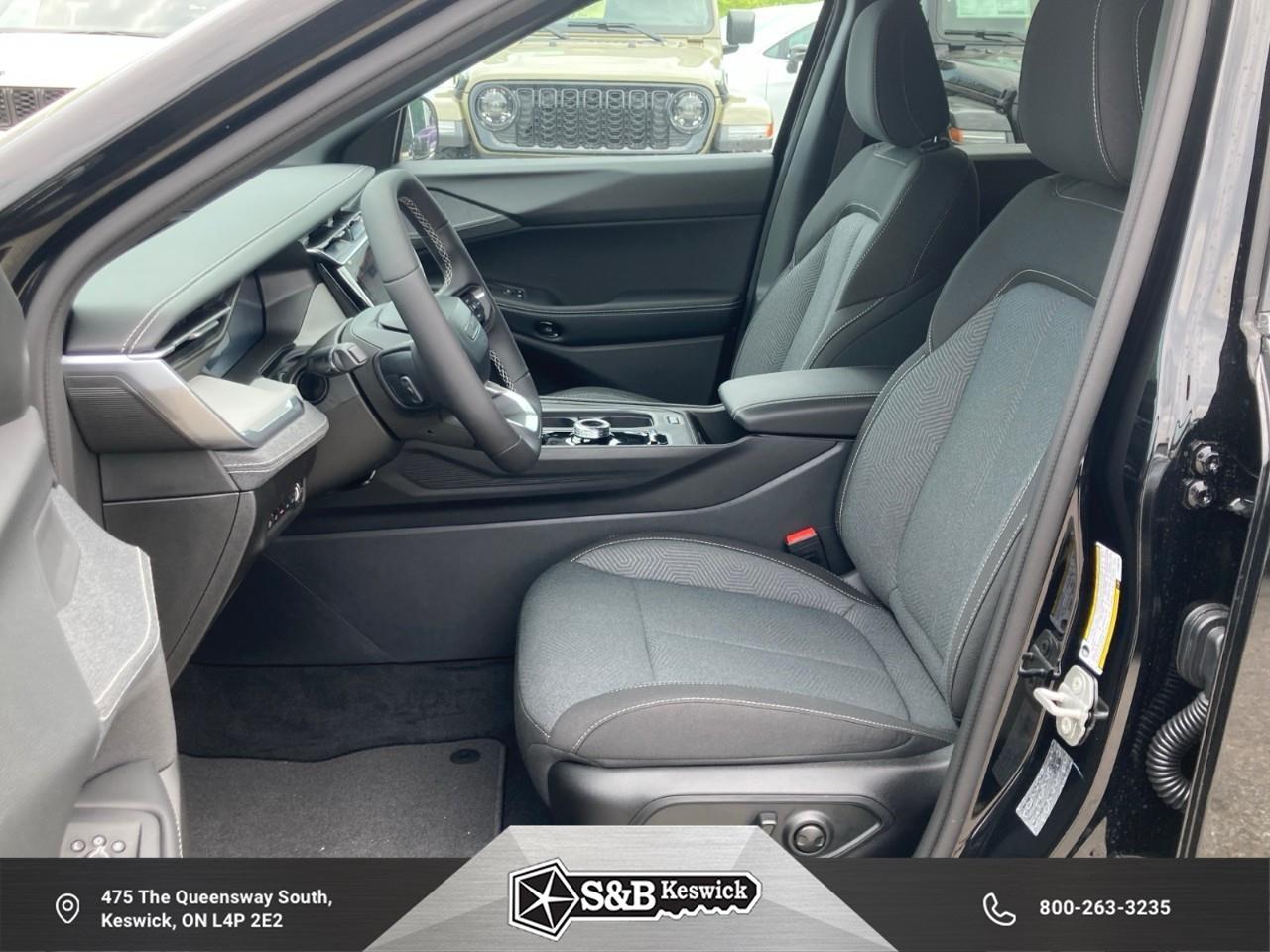 2026 Jeep Cherokee Laredo/Limited 4dr 4x4 Photo