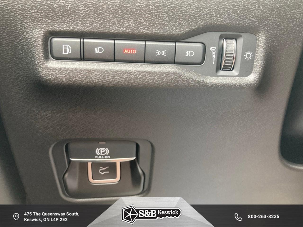2026 Jeep Cherokee Laredo/Limited 4dr 4x4 Photo