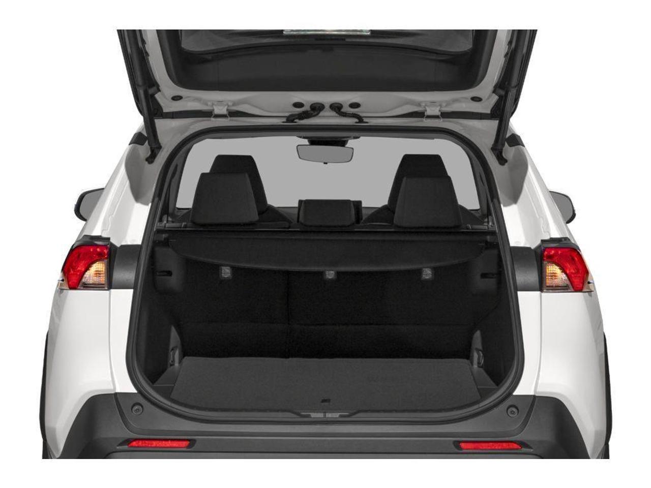 2022 Toyota RAV4 XLE 4dr All-wheel Drive Photo