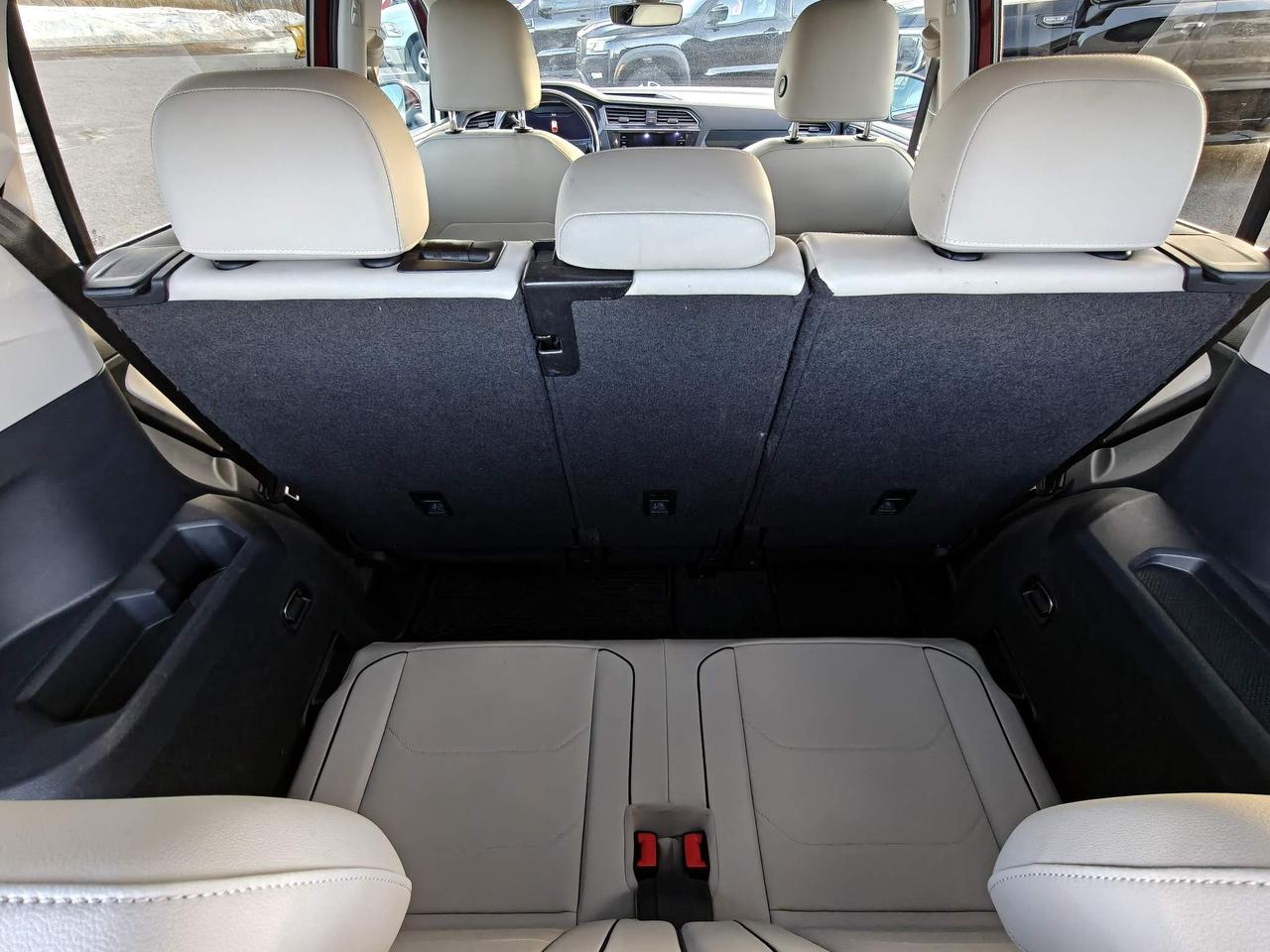 2018 Volkswagen Tiguan Highline 4dr All-wheel Drive 4MOTION Photo