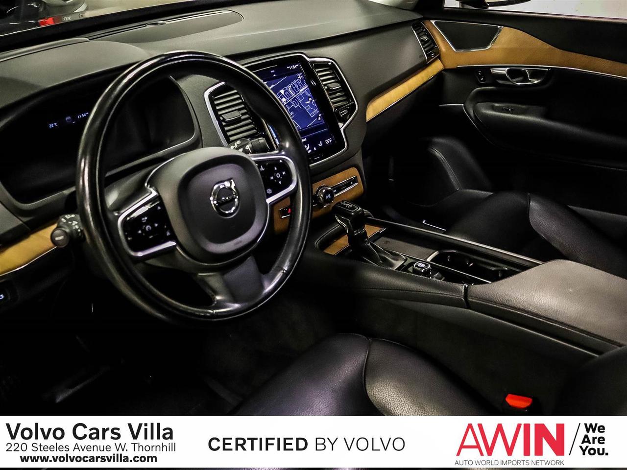 2022 Volvo XC90 T6 AWD Momentum (7-Seat) Photo