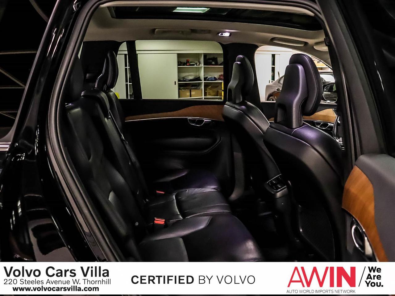 2022 Volvo XC90 T6 AWD Momentum (7-Seat) Photo