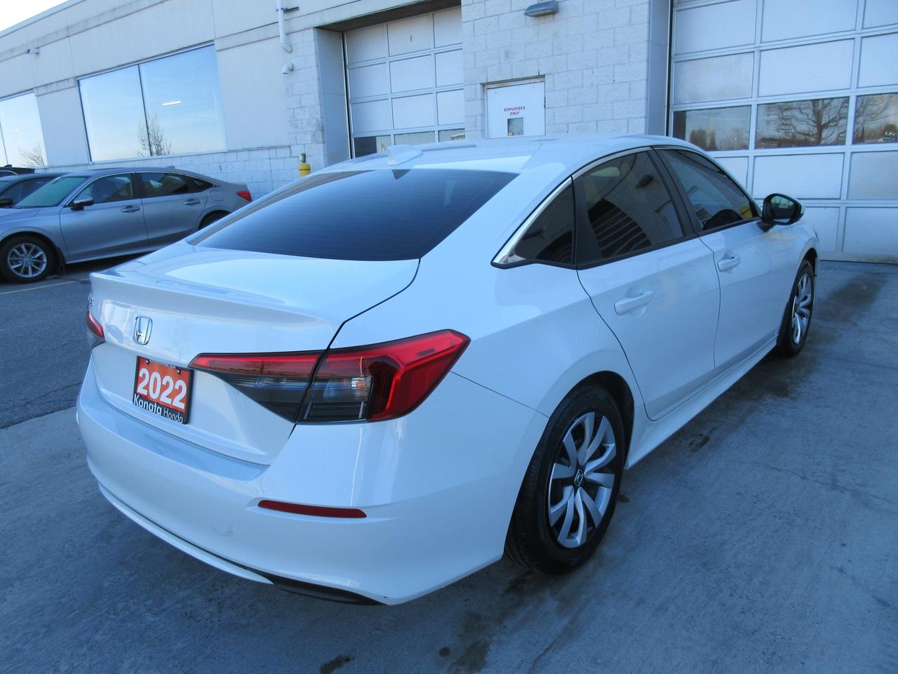 2022 Honda Civic LX 4dr Sedan Photo