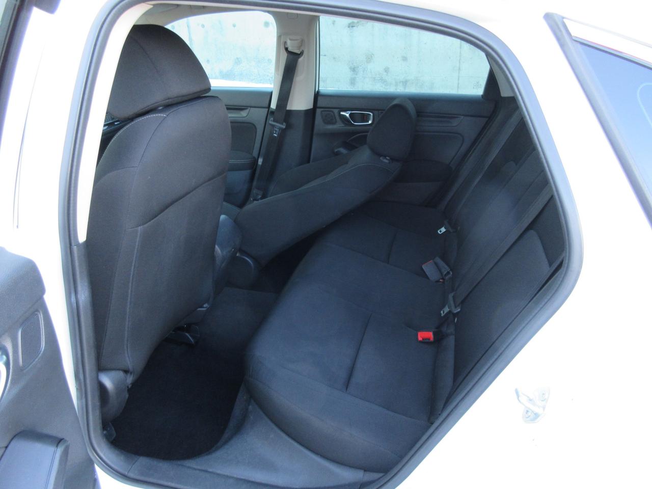 2022 Honda Civic LX 4dr Sedan Photo