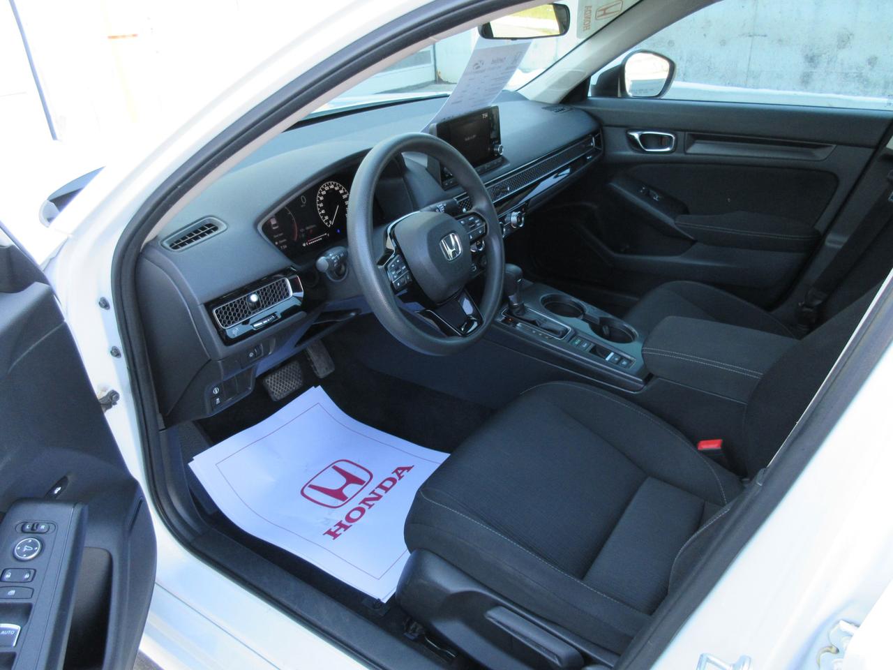 2022 Honda Civic LX 4dr Sedan Photo