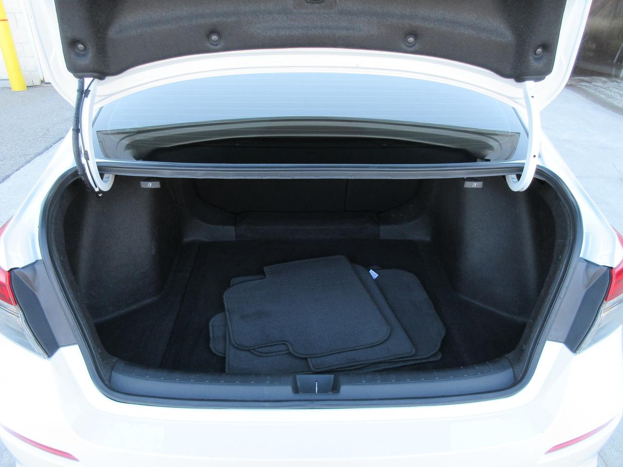 2022 Honda Civic LX 4dr Sedan Photo