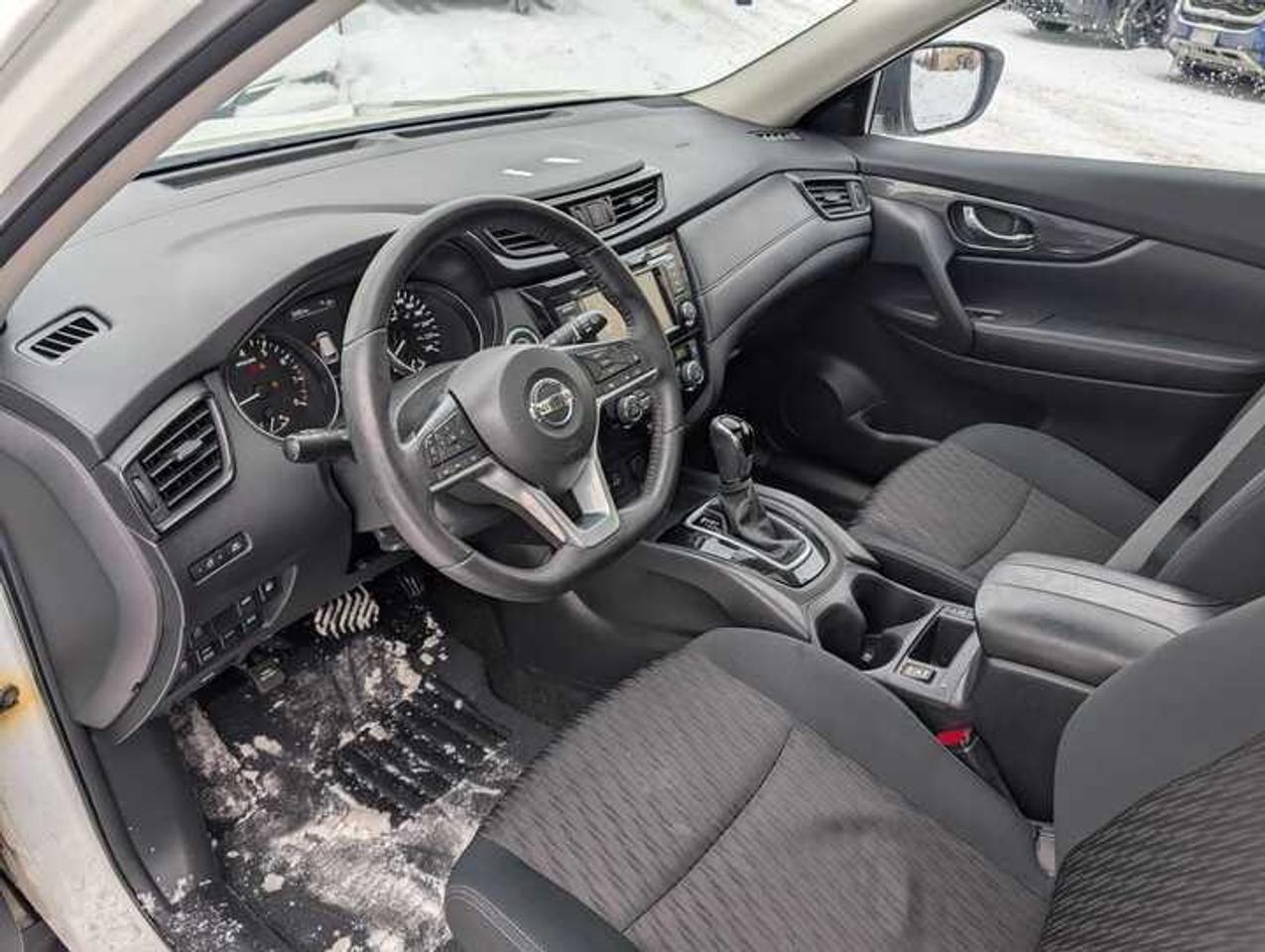 2018 Nissan Rogue  Photo