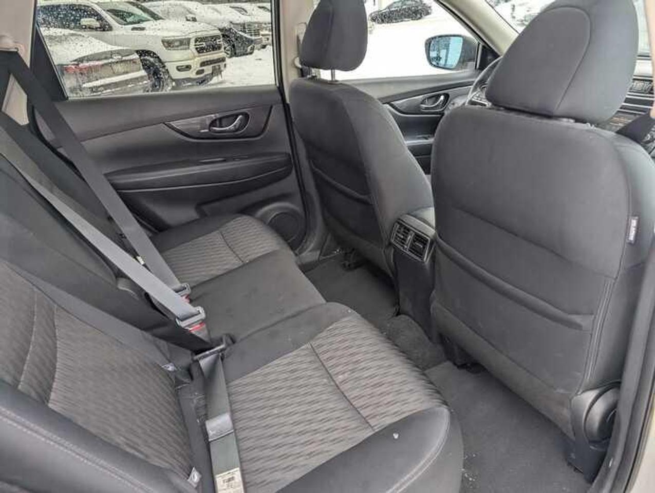 2018 Nissan Rogue  Photo