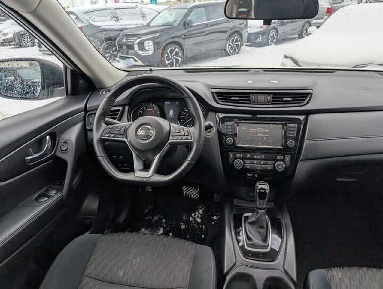2018 Nissan Rogue  Photo