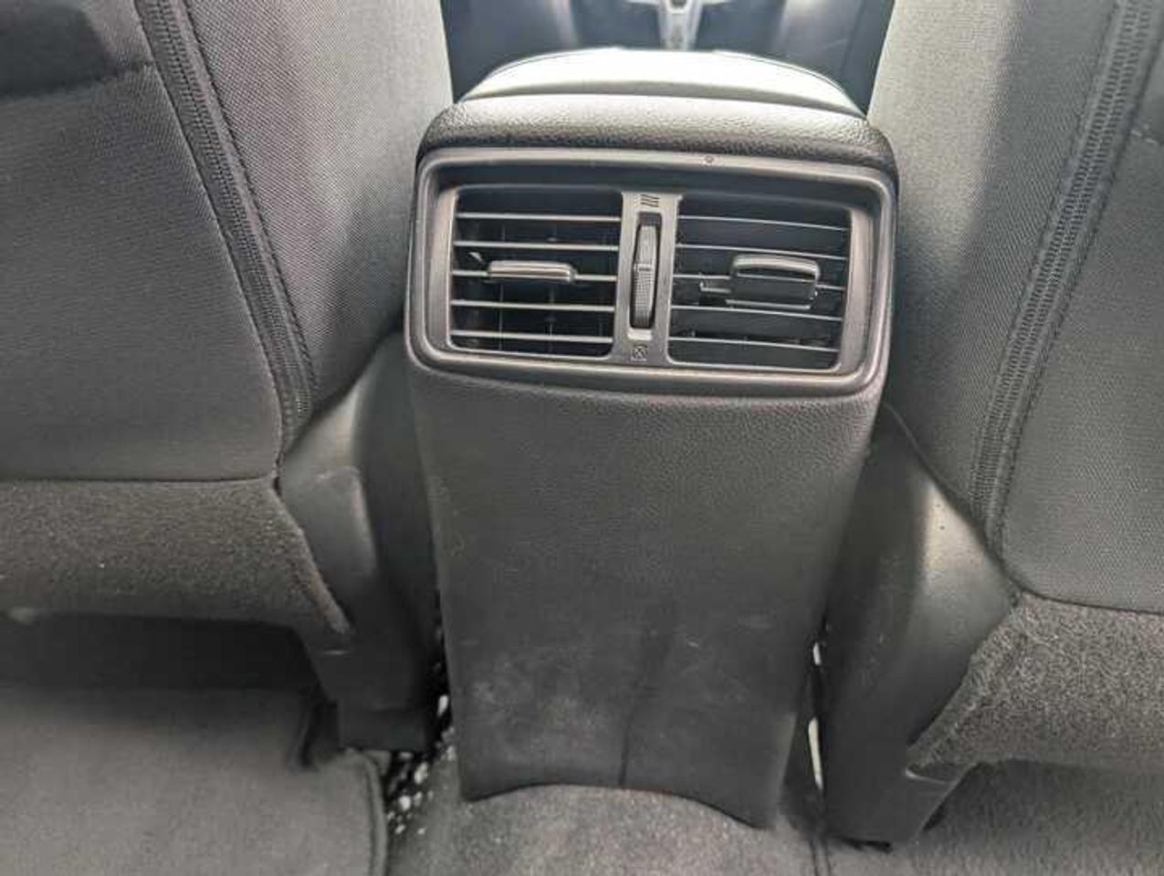 2018 Nissan Rogue  Photo